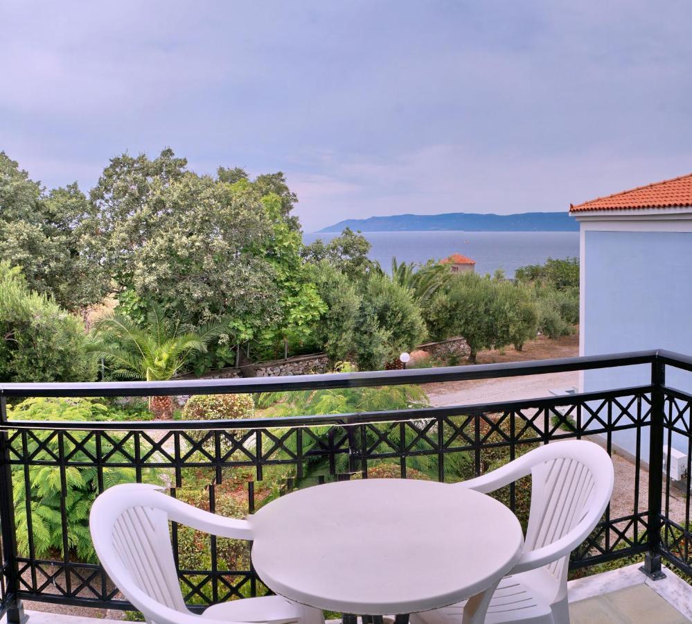 Panselinos Hotel Eftalou Exterior foto